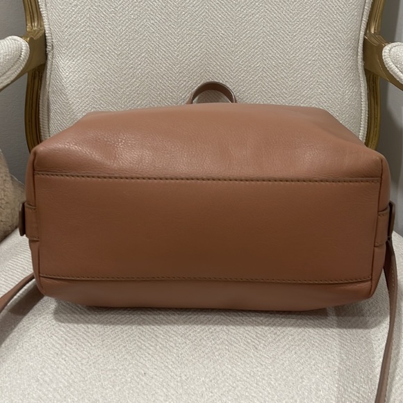 Givenchy Bag 🎄 - Picture 13 of 17